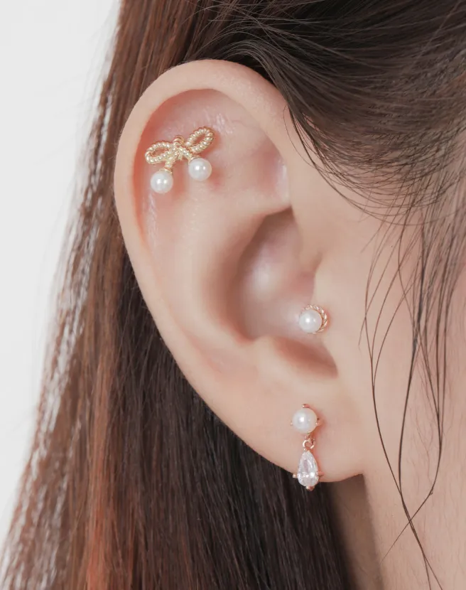 14K Solid Gold Cartilage Cz Dangle Fresh Water Pearl Internally Internal Threaded Tragus Cartilage Helix Earring Labret