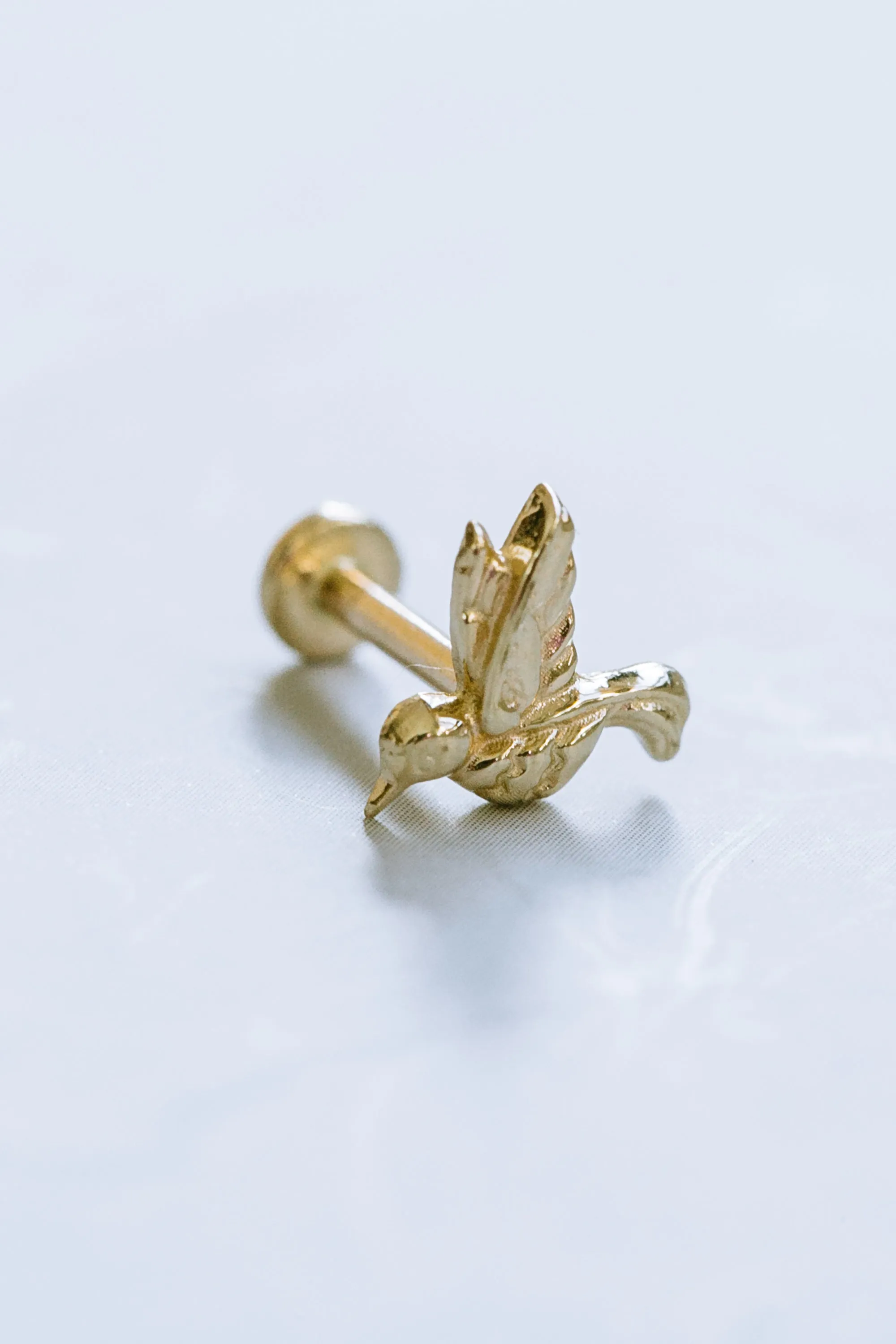 14K Solid Gold Cartilage Minimalist Cute Lucky Humming Bird Internally Internal Threaded Earring Labret