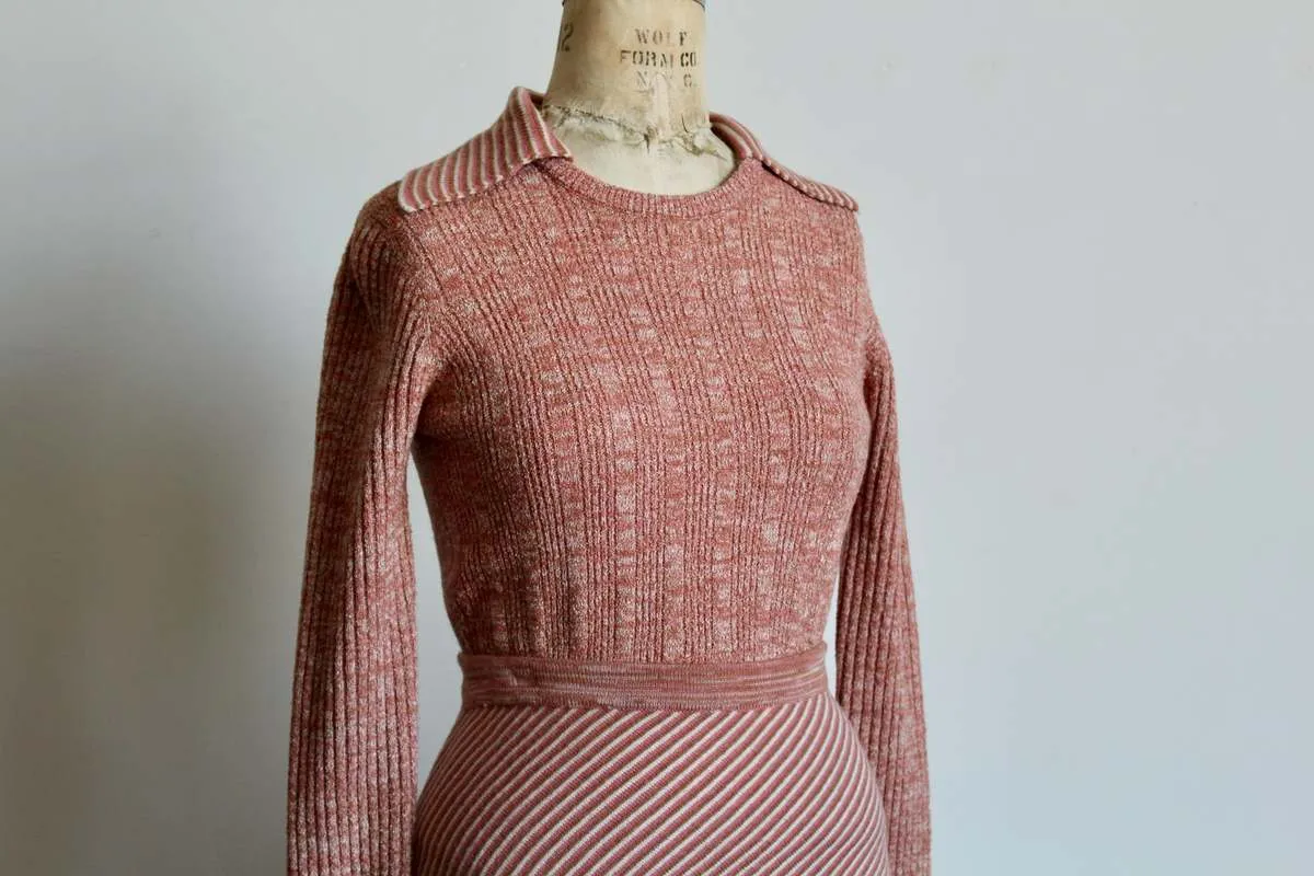 1970s  Wool Knit Dress Set - Salmon Pink Stripe