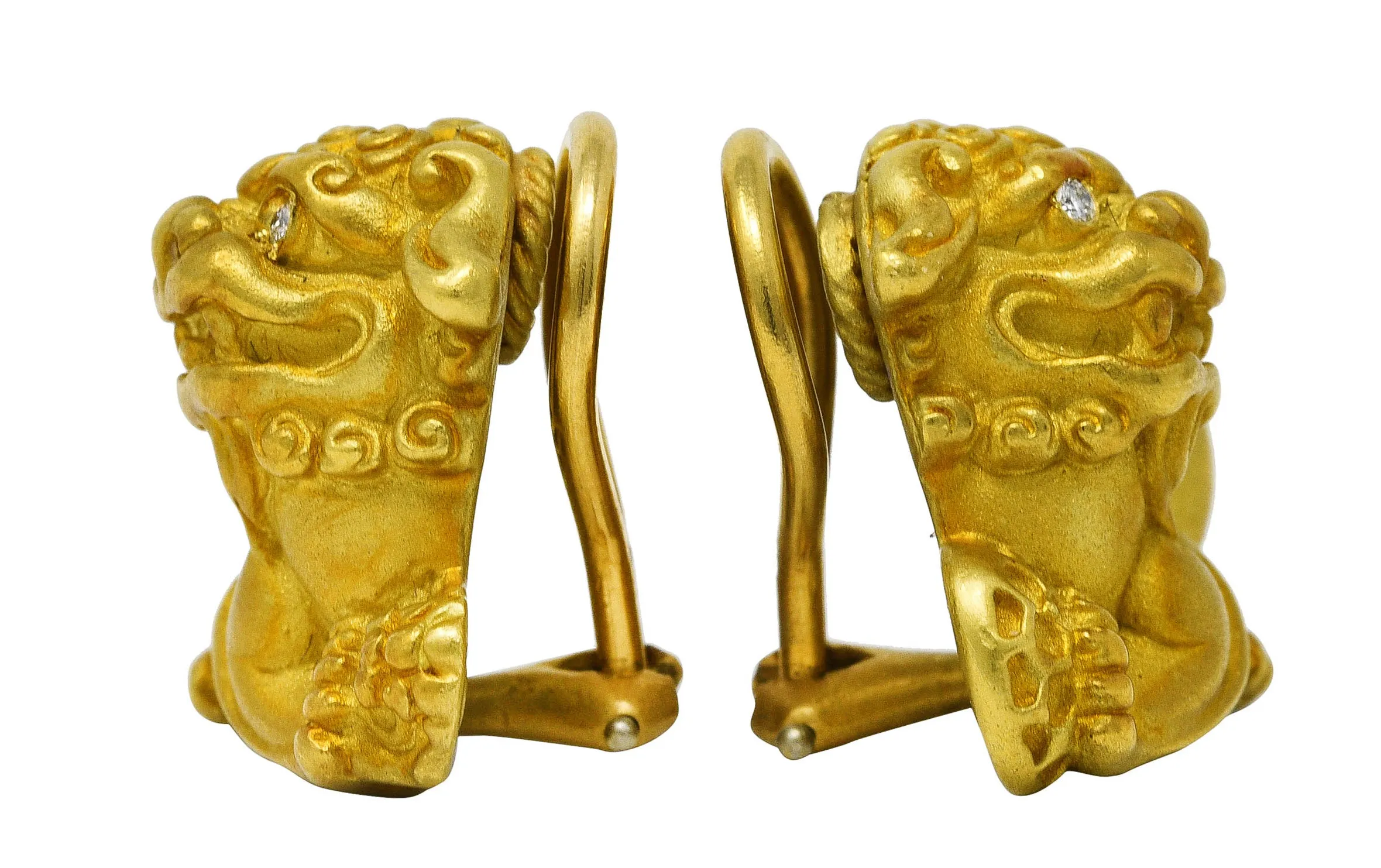 2002 Kieselstein-Cord Diamond 18 Karat Yellow Gold Foo Dog Ear-Clip Earrings