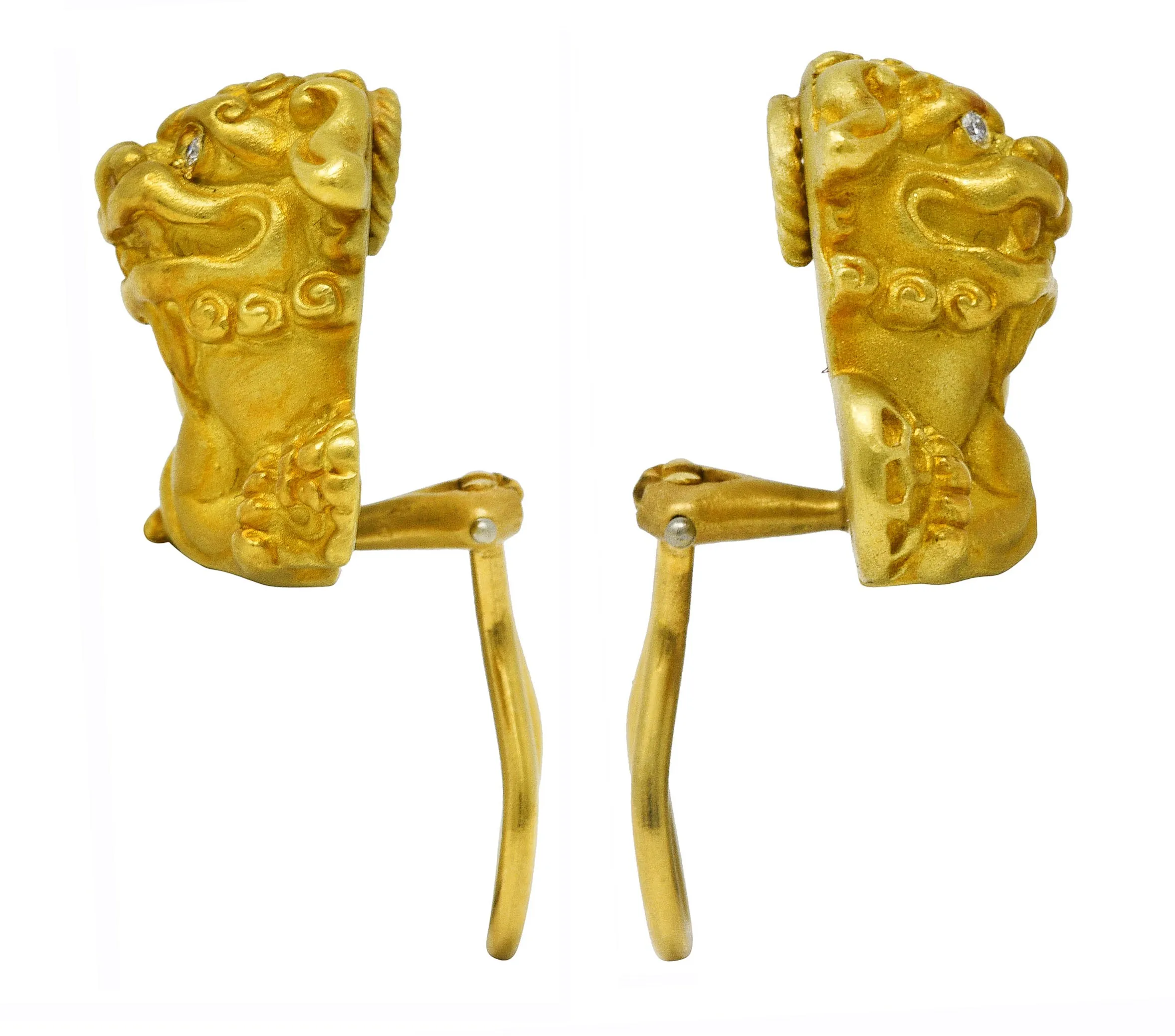 2002 Kieselstein-Cord Diamond 18 Karat Yellow Gold Foo Dog Ear-Clip Earrings