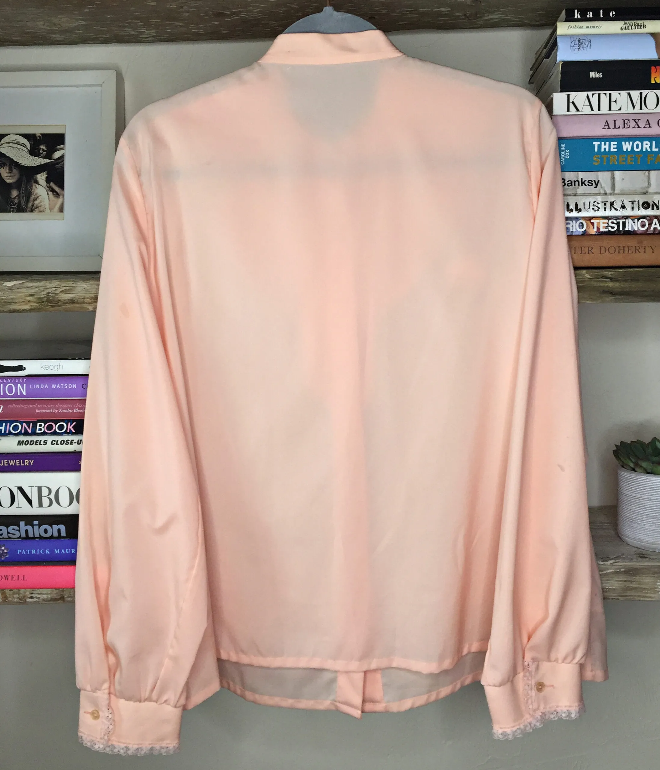 70s vintage blouse, salmon pink with lace trim