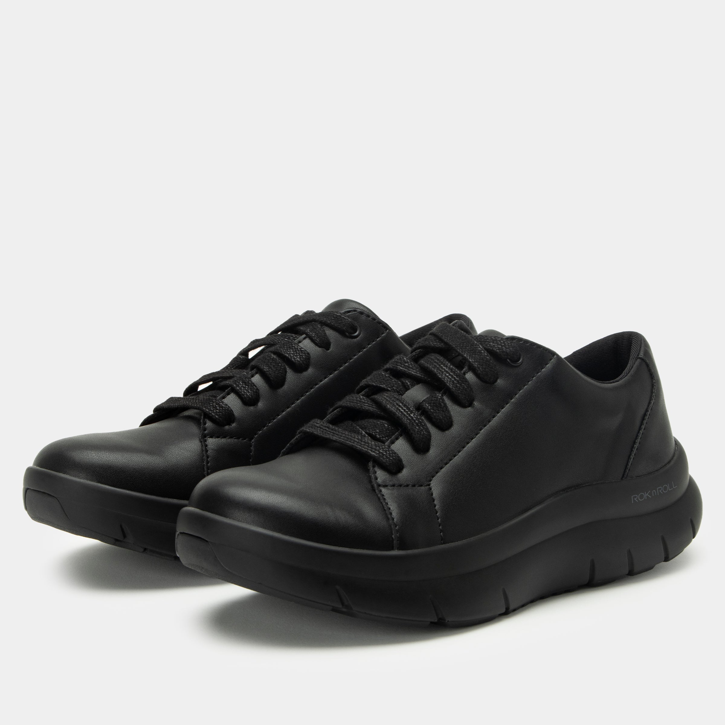 Flote Black Shoe