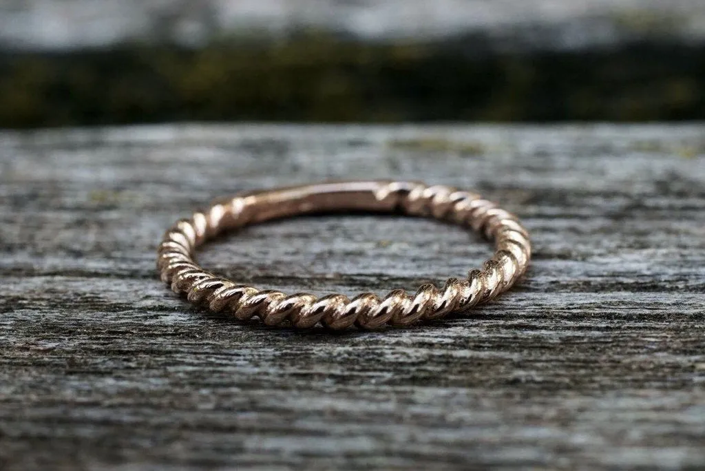 Gold Twined Rope Twist Ring