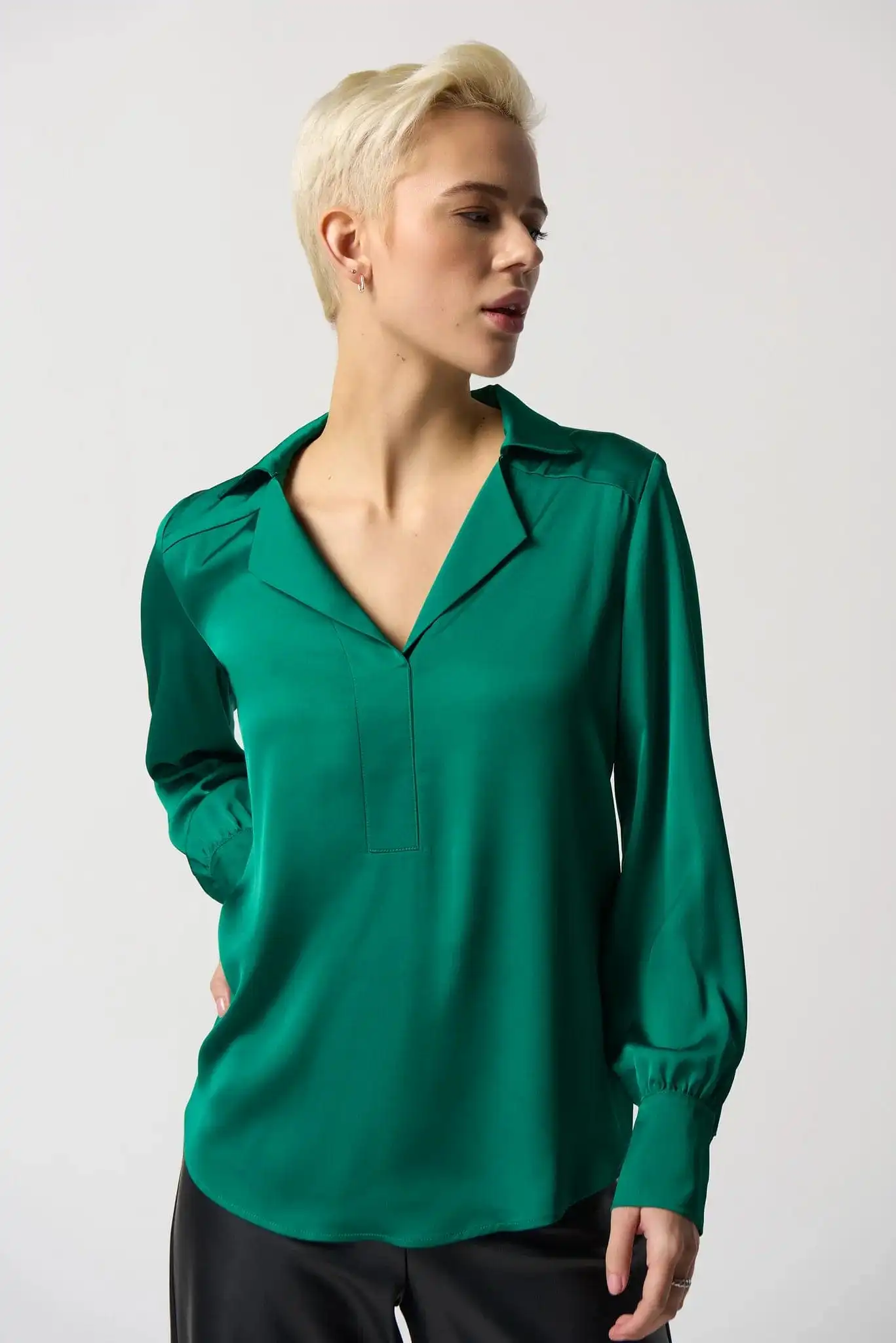 Joseph Ribkoff Kelly Green Long Sleeve Notched Collar Satin Blouse - 233135