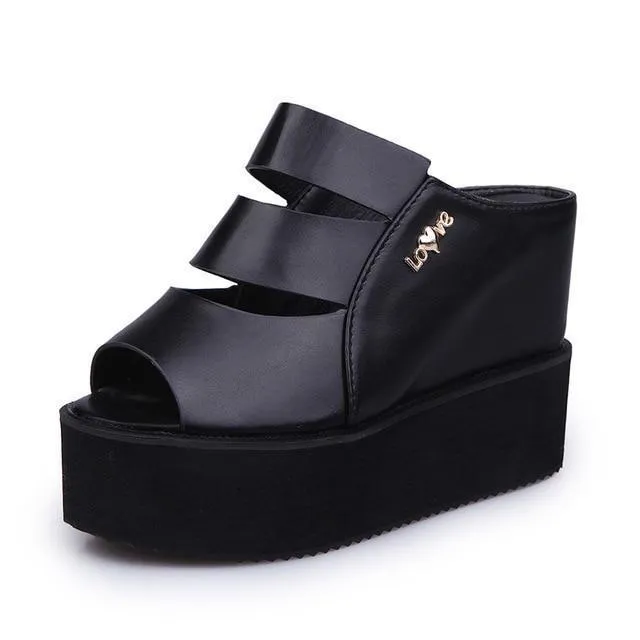 Lady Bird Wedge Shoes