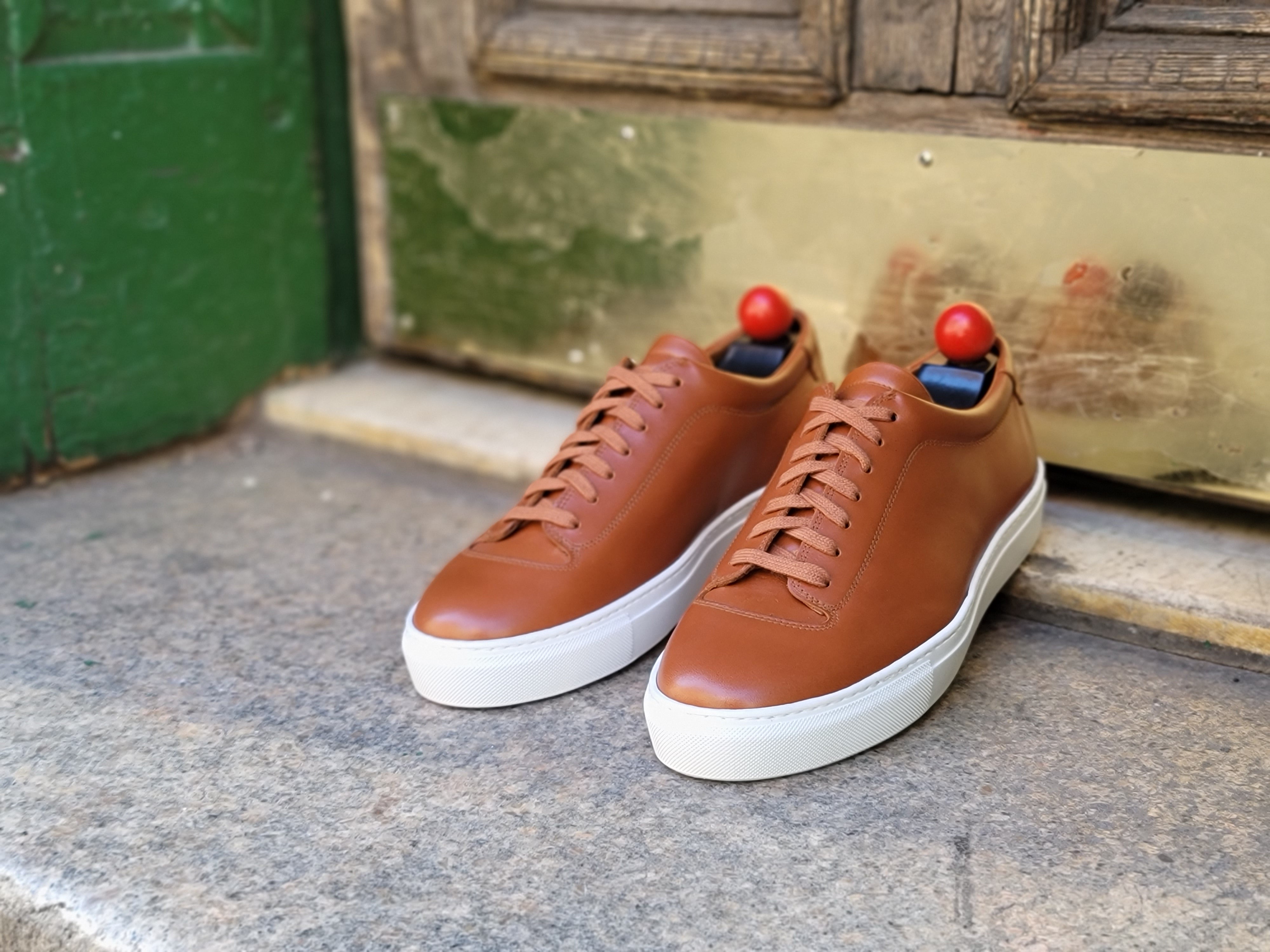 Olympia - Cedar Calf / White Sole