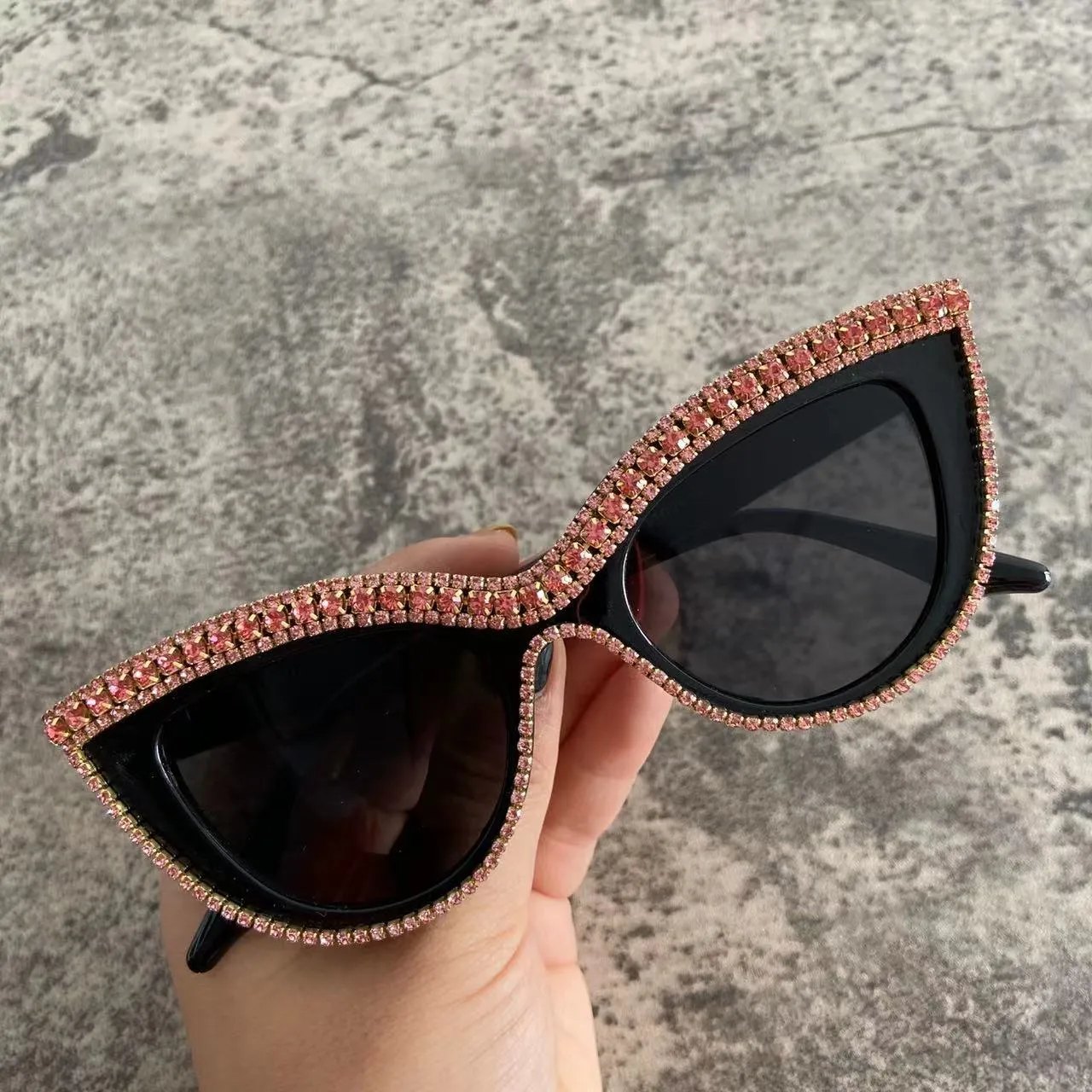 Women's Luxury Diamond Bling Shades Oculos Cat Eye Sunglasses